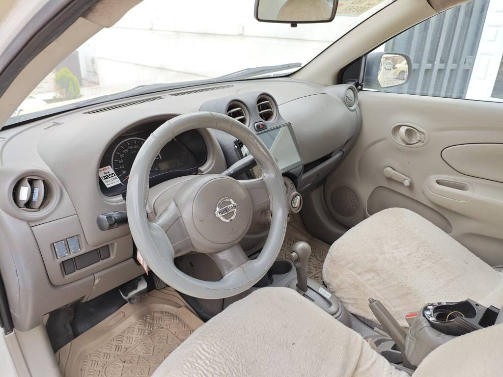 بەناوی الله.
سەنی لاکشمیبا
تەکسی 2014 ئۆتۆماتیک
بیلاد سپی لێدراوی ناوگرتنی نیە
بەشەرتی گێڕو مەکینە
تەبرید لەسەر سویچ
شاشە و بلوتوز 
سەنەوی تازە و ڕەقەم باریک
بەشەرتی تحویل و غرامە و بڕاوە
ماڵی کەسابەتە و زۆر بێکێشەیە
کارەبایی بێ کێشە
نرخی 109  ومعامەلەیەکی زۆرکەم
***********
*********** السليمانية, العراق
