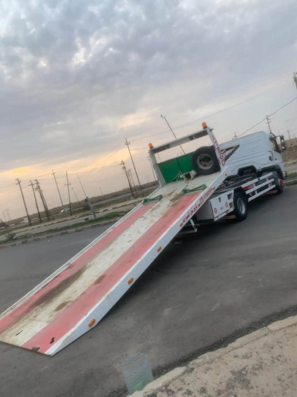 السلام عليكم اتيكو للبيع موديل 2001 رقم بغداد بدي 3 جكات السعر 210 وبي مجال للاستفسار ***********
