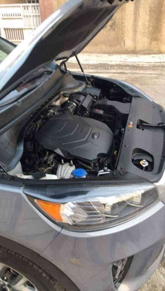 السلام عليكم
سورنتو 2020
 وارد امريكي للبيع 
رقم بغداد بأسمي تحويل ثاني يوم
الضرر: جاملغ جهة السايق و موضح بلصور
مواصفات
1-شاشة
2-اربع وضعيات قيادة(SPORT/ECO/COMFORT/SMART)
3-شاشة اعطال
4-فول تحكمات ستيرن
5-سايد بريك رجل
6-السيارة تو ويل المرغوب
7-اشاير بالمري
8- السيارة 7 راكب
9-قطعتين تبريد
10-السيارة 6 سلندر GDI
11-تخم تاير جديد
12-وارد امريكي
13-كير ومحرك مكفولات
مكان السيارة بغداد
0780 574 5896 
بي واتساب
