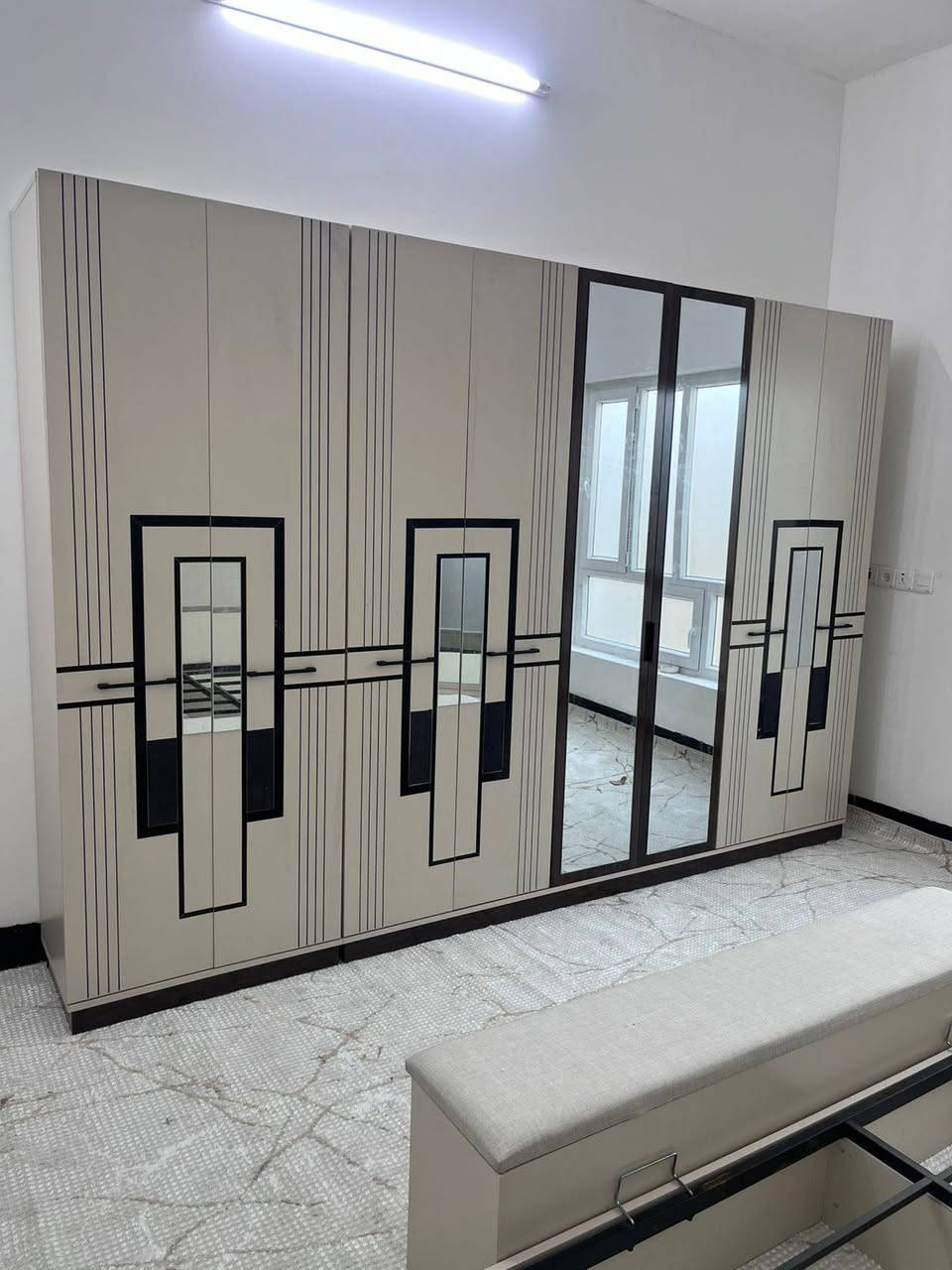 من داخل بيت الزبون
غرفة نوم 11قطع
معرض وموبليات اميد


**إذا كنت صاحب هذا الإعلان وتريد حذفه لأي سبب، رجاءا أرسل رسالة إلى الدعم الفني**