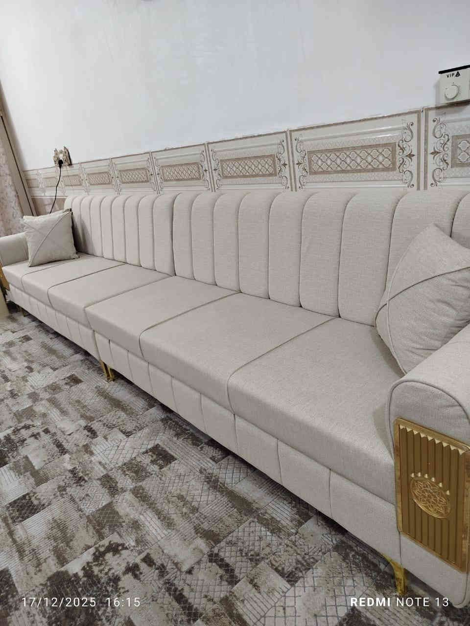 نعرض عملنا ديوان نجاره ودوشمه حسب طلب الزبون نتمنى ان ينال اعجابكم عنوان خانقين بختياري مقابيل الكوميته ***********
