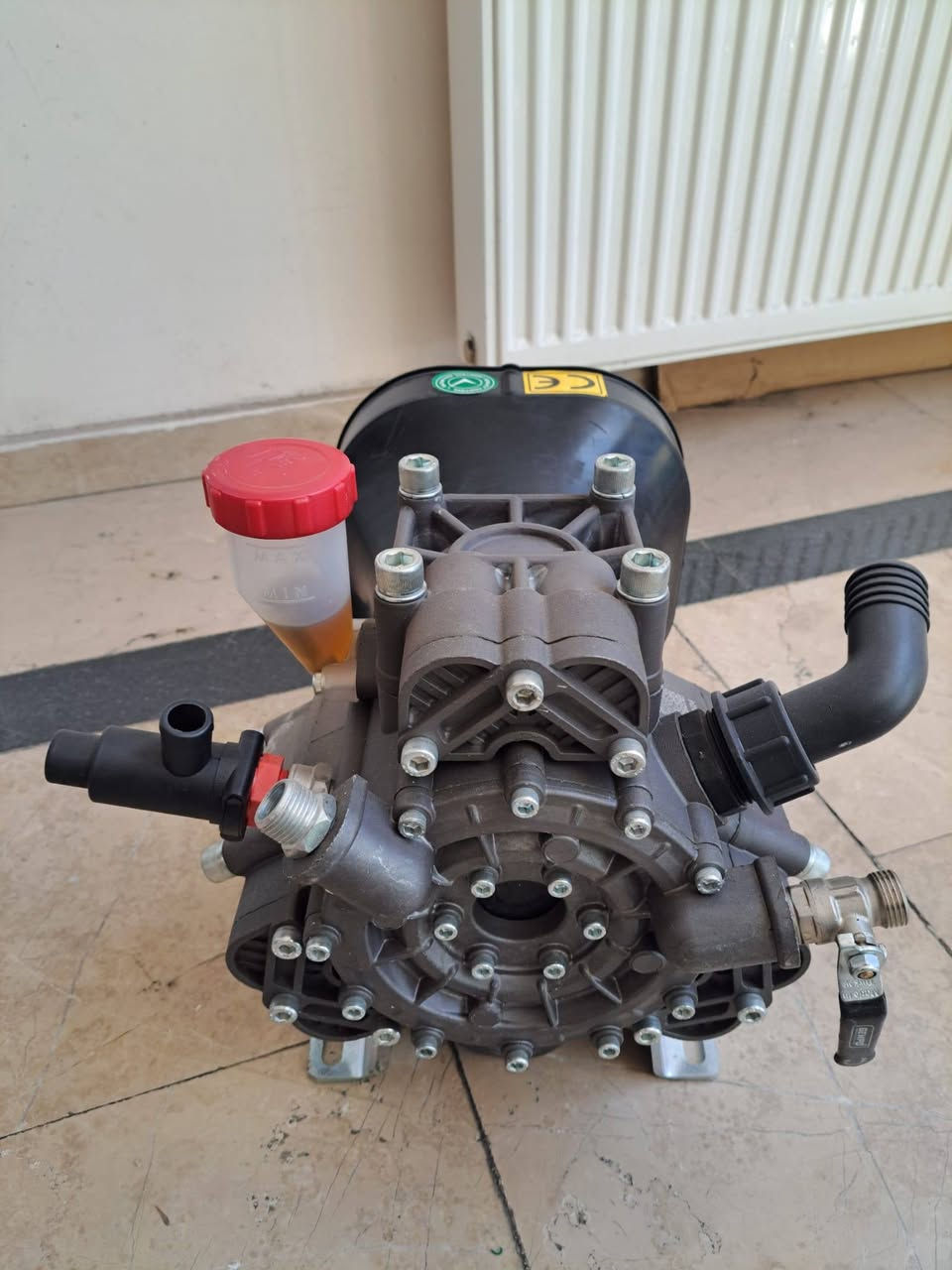 زبائن الكرام
شركه بورلي 
موجوده اكسسوارات مرشات تركي مضخه ثلاثه بسطون/مضخه اربع بسطون 
كل محافظات العراق موجود شحن 
معلومات اسعار على الواتساب على ماسنجر 
00905336165864


**إذا كنت صاحب هذا الإعلان وتريد حذفه لأي سبب، رجاءا أرسل رسالة إلى الدعم الفني**