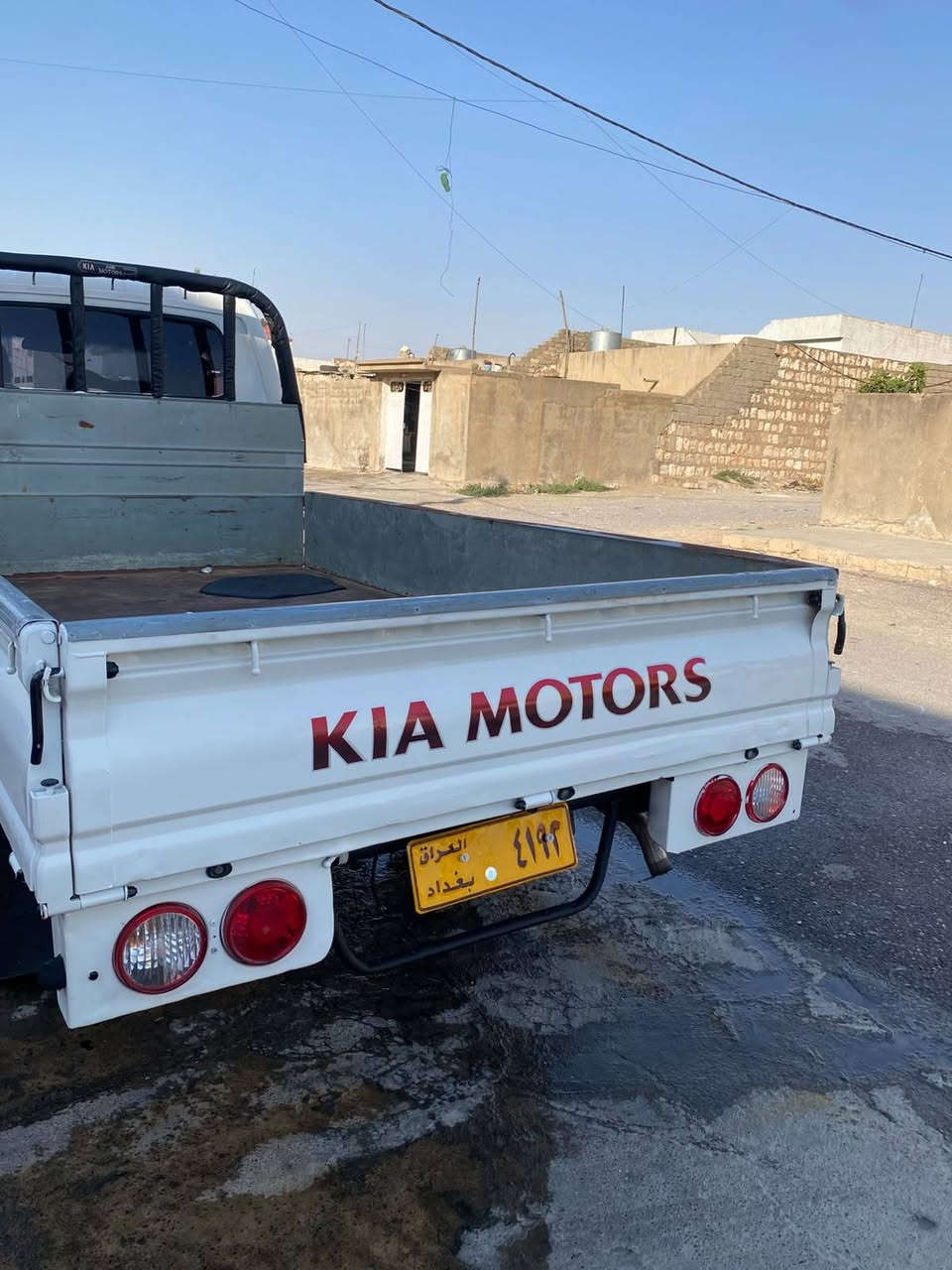 کیا دووبارە مۆدیل ۲۰۱۰ مەکینە ڕەش سێ هەزار سوپەر گێڕ تۆماتیک گێڕ و مکینە و ئەکسڵ بەشەرت
سەیارەکە زۆر خاوێنە نەڕۆیشتووە لە کوردستان ۱۹۰هەزار ڕۆیشتوە
تازە داخل بووە دوو تایەی پێشەوە تازەن 
سەیارەکە لە یەک شوێن بڕاوەیە
هیچ ڕزیوێکی لە گیانی نیە 
دەبڵ سەلەیە سعر70 مەجالێکی برایانە بۆ پەیوەندی کردن 
*********** الحمدانية, نينوى
