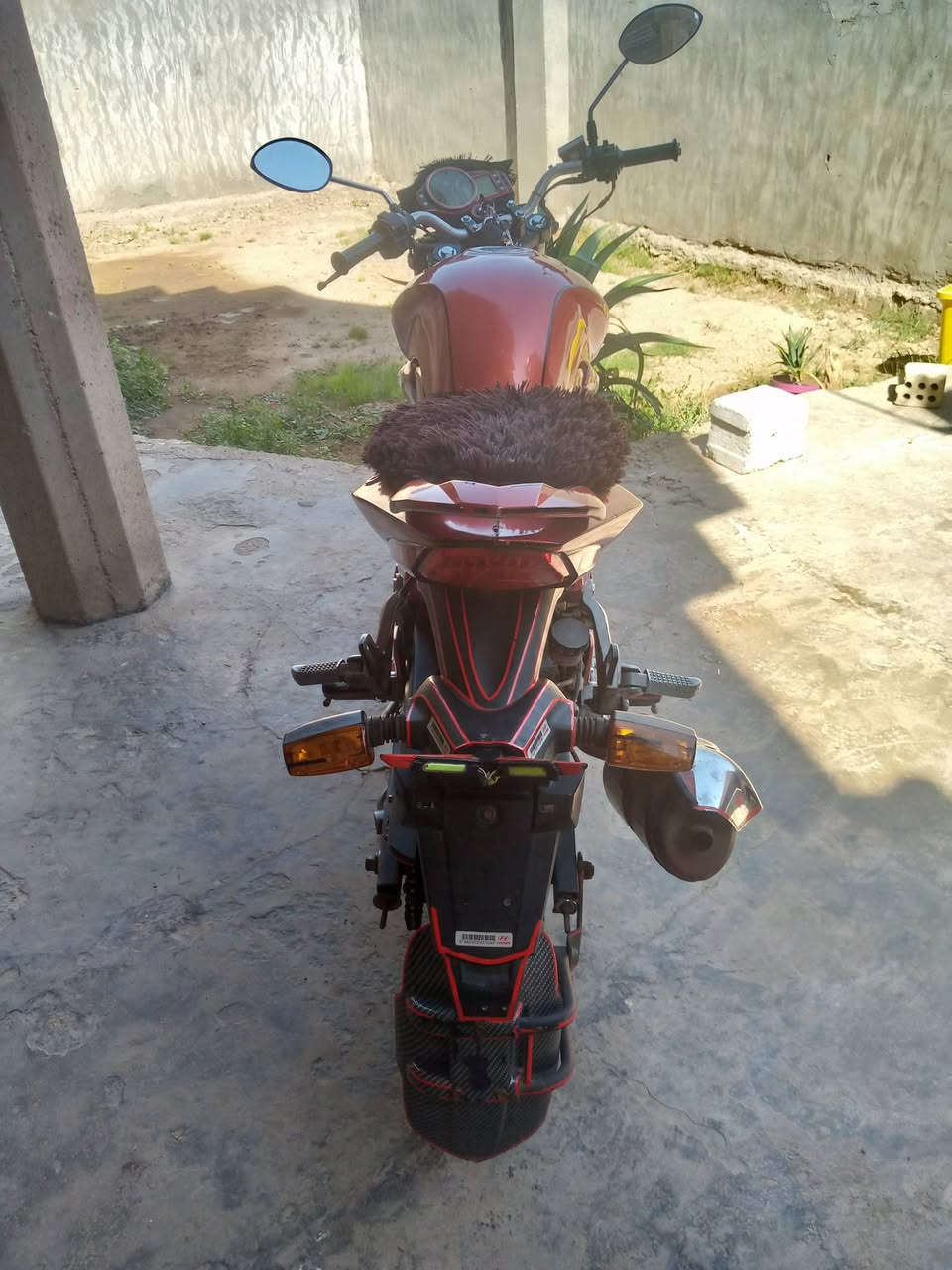 سلام عليكم
سايم بطح 17 البيع كله شغال ناقصا بس كير تخم تاير جديد باتري جديد سعر 500 وبي مجال رقم ***********
