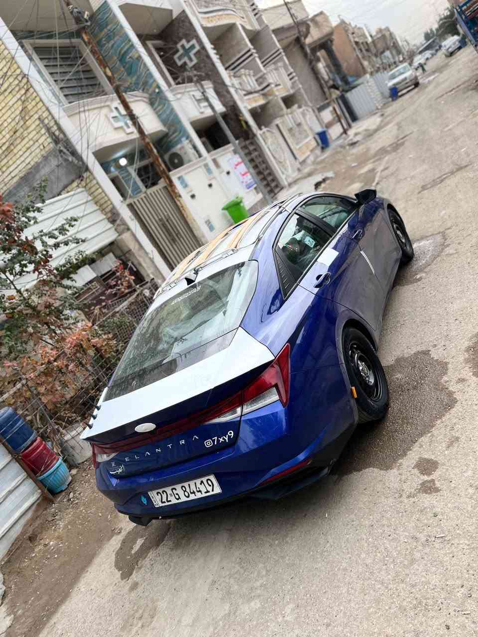 السلام عليكم النتره مديل ٢٠٢١ مكينه 2000 دوش السعر ١٢٨ الرقم ***********
السياره نص فول بصمه شاشه تشغيل عن بعد 
حادث السياره كدامكم بلمنشور وهنا صارن بيها طخطخات بلبيبان وجاملغ خلفي صفحه الراكب
