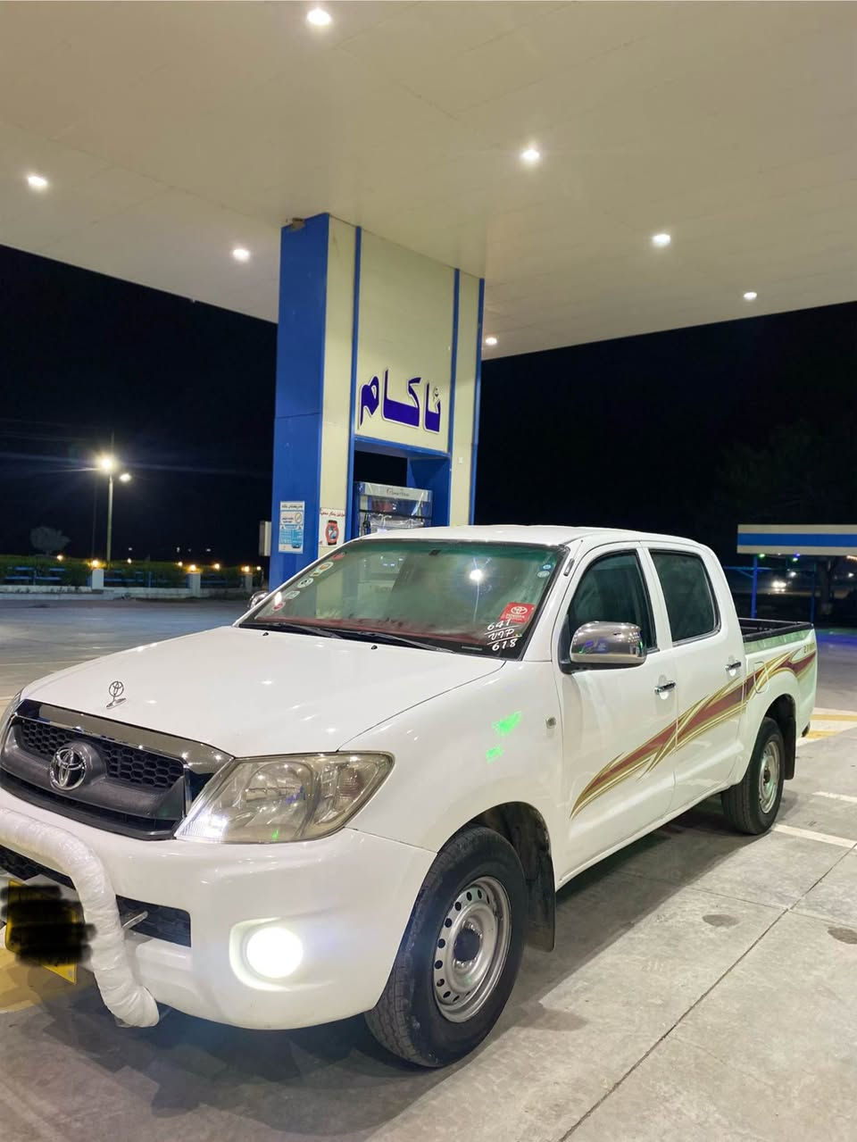 مەرزی مۆدێل ٢٠١١ پارچە ڕەش لەسەر ساخی و لە ڕەسمەکان جوانترە گێڕ و مەکینە بەشەرت ٢١٨ هەزاری هەقیقی ڕۆشتوە و مەکینەی نەکراوەتەوە 
***********
*********** بشدار, السليمانية
