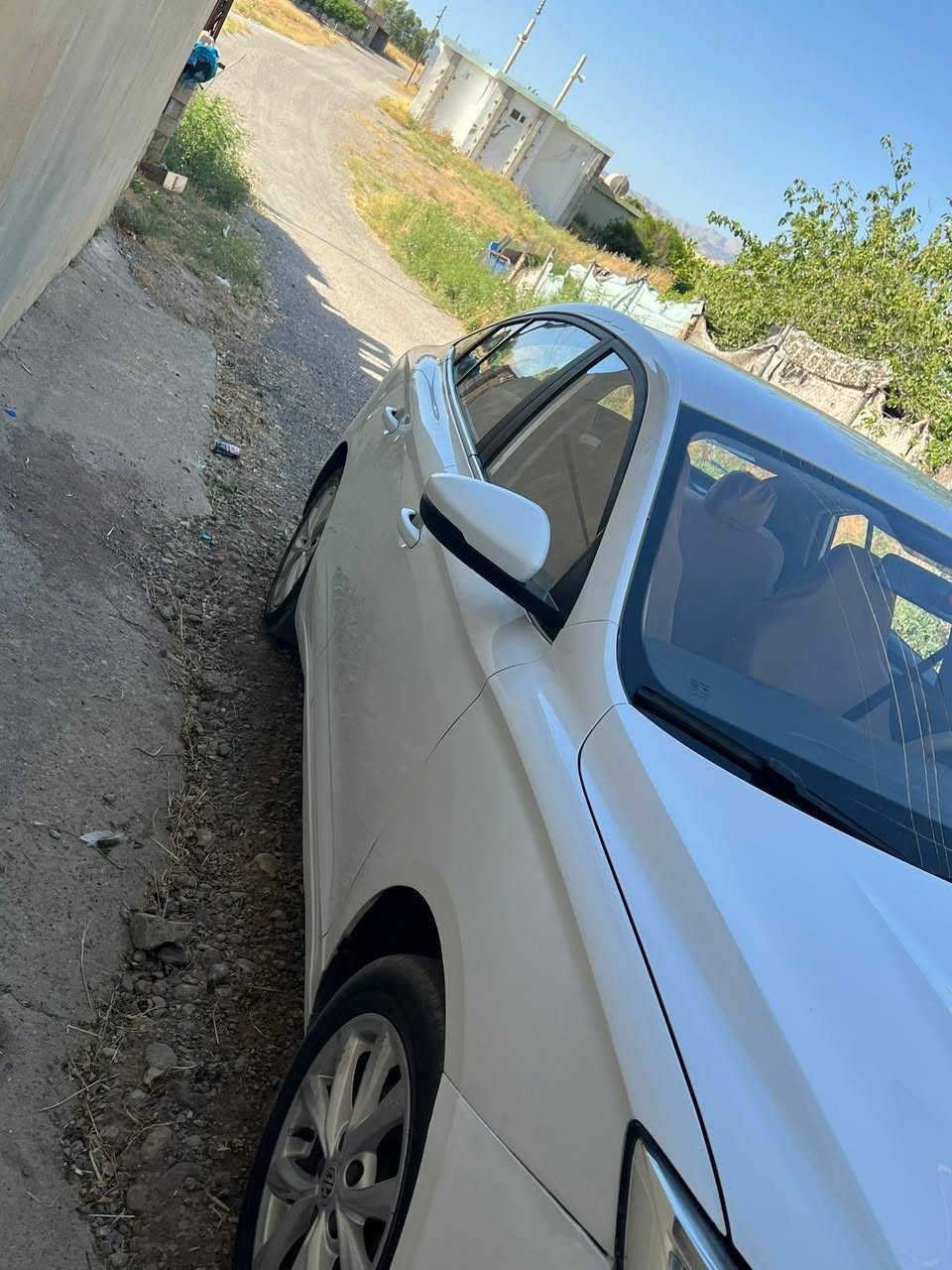 ام جى ٢٠٢٠ کۆنفۆرد بەسمە ٢ جێگای ساردەکوتە لەگەل جەمپێکی بچوکی پشتەوە ٦وەرەقی غرامە ٨٨کەمەک معامەلە***********
