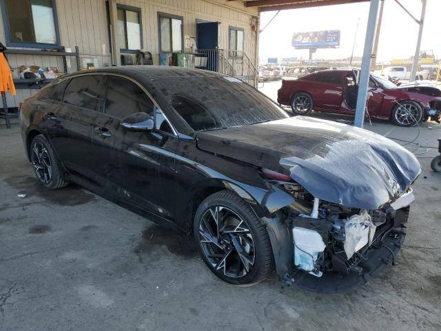 سلام عليكم اخوان KIA K5 Gt-Line سياره فول عدا البنوراما لون اسود موديل 2026 لون اسود داخل احمر  موعد الوصل شهر ونص إلى شهرين تكدر دخلها أربيل وتكدر ادخلها كتاب الشهداء بغداد شنو تريد موجود  سعرها مناسب ماشيه 2000mil سياره جدا حلوه إذا تحب تستفسر أكثر اتصل علمود اشرحلك إذا حره واذا شهداء واني الممنون❤️

لاستفسار ***********
