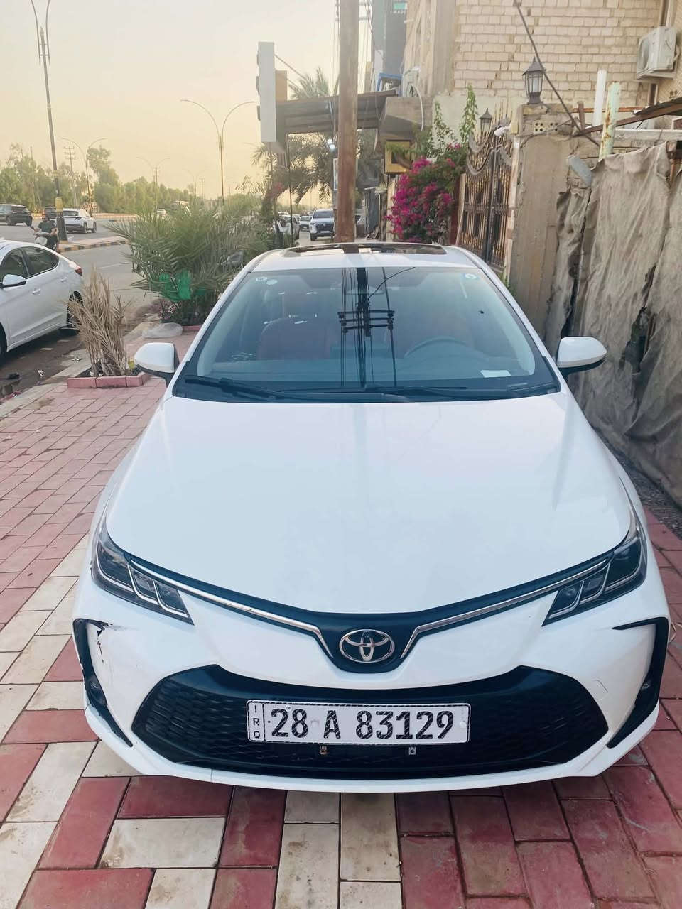 موديل ٢٤ رقم نجف دولي بسمي فول بصمه 
دواخل لونين 
ماشيه 4000
سياره جديده 
فقط قبق جنطه تبديل لا ضربه ولا دحجه اثر عماريه وكعت عليه 
مكانه نجف حي السلام 
الاتصال ***********
