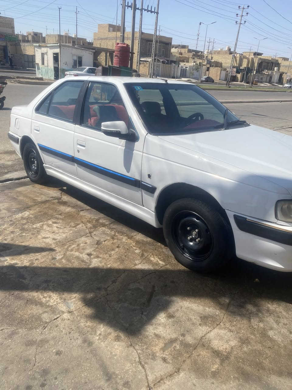 سلام عليكم بيجو بارص موديل ١١ سنويه ل٢٨ راعيها بل بصره موجود سعرها ب٣٠ رقمي ***********
