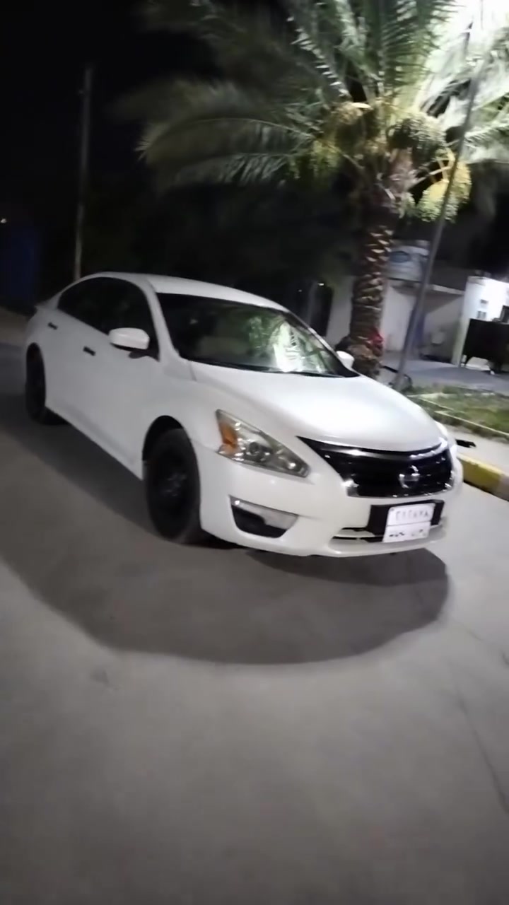 🚗 Nissan Altima 2015 – بۆ فرۆشتن 🚗
ئەگەر بەدوای سەیارەیەکی پاک و متمانەپێکراو دەگەڕێیت، ئەم نیسان ئاڵتیمایە هەڵبژاردەیەکی زۆر باشە.
✅ مۆدێل: 2015
✅ ڕۆیشتوو: 145,000 KM
✅ مواسەفات: S (خەلیجی)
✅ لە ساڵی 2017ەوە هەر بە دەستی یەک خاوەن بووە
✅ عەزێت نەدراوە
✅ مەکینە و گێڕ بە شەرتی سۆنەر
✅ هیچ موشکیلێکی نییە
✅ گێڕ ئۆتۆماتیک
✅ قێڕی سپۆرت (Sport Mode)
✅ تەبریدی مەركەزی
📞 بۆ زانیاری زیاتر و بینینی سەیارە: ***********
📩 یان دەتوانن لە ڕێگەی نامە (Inbox) پەیوەندی بکەن.
سەیارەکە ئامادەی فرۆشتنە و هەر کەسێک ببیندێت، دڵنیام لە دۆخی باشی سەیارەکە ڕازی دەبێت. 🚘
