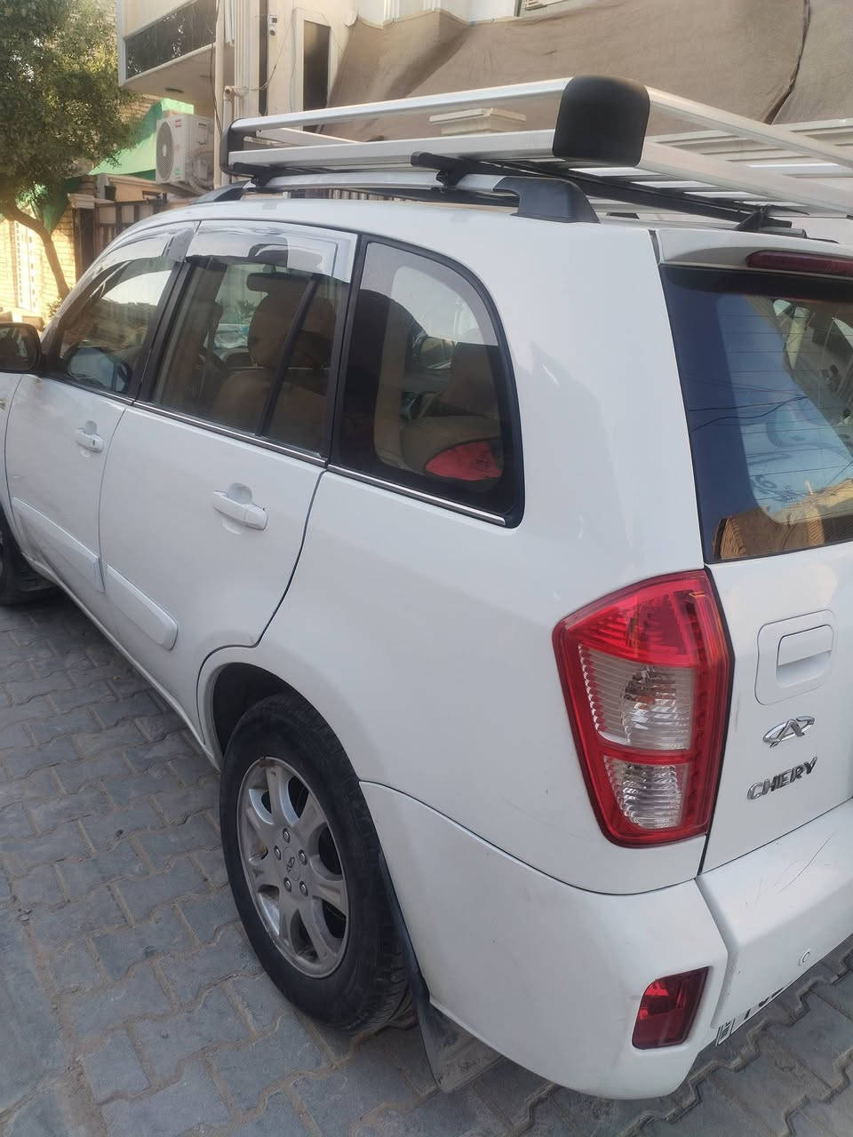 نتيكو للبيع ٢٠١٢ نضيفه رقم بغداد تبري شغال كير او محرك نضفات سنويه او هزه جديده سياره حلوه مال جني مبايل وتساب *********** سعر ٤٨ بيه مجال
