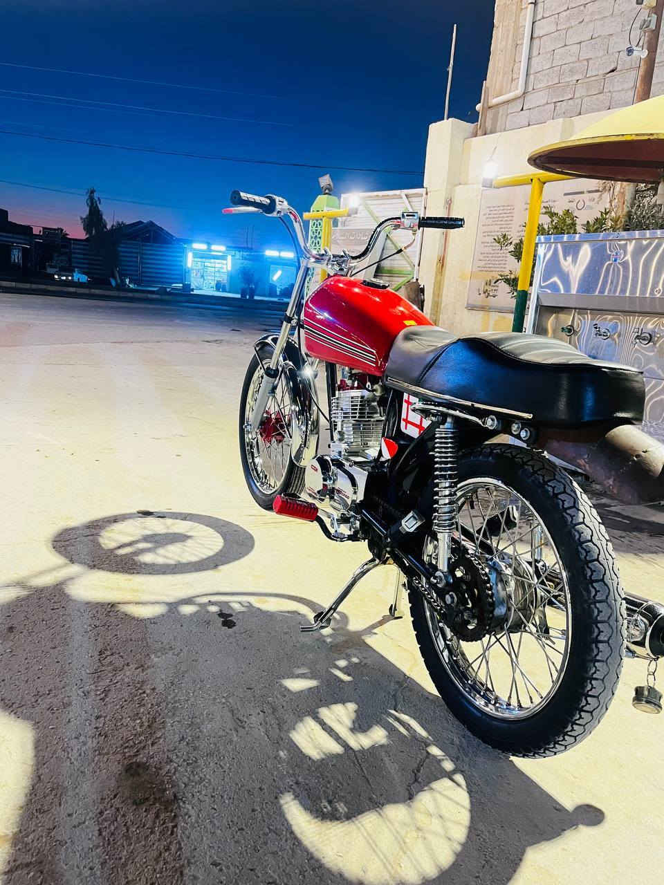 السلام عليكم اربعه كير للبيع كلك كلك تعمير جديد مكينه تيربو الصلي  ثالث تبديله دهن بعده بجيس شوفت عينك مكاني (غماس) سعر خاص رقمي (***********)
