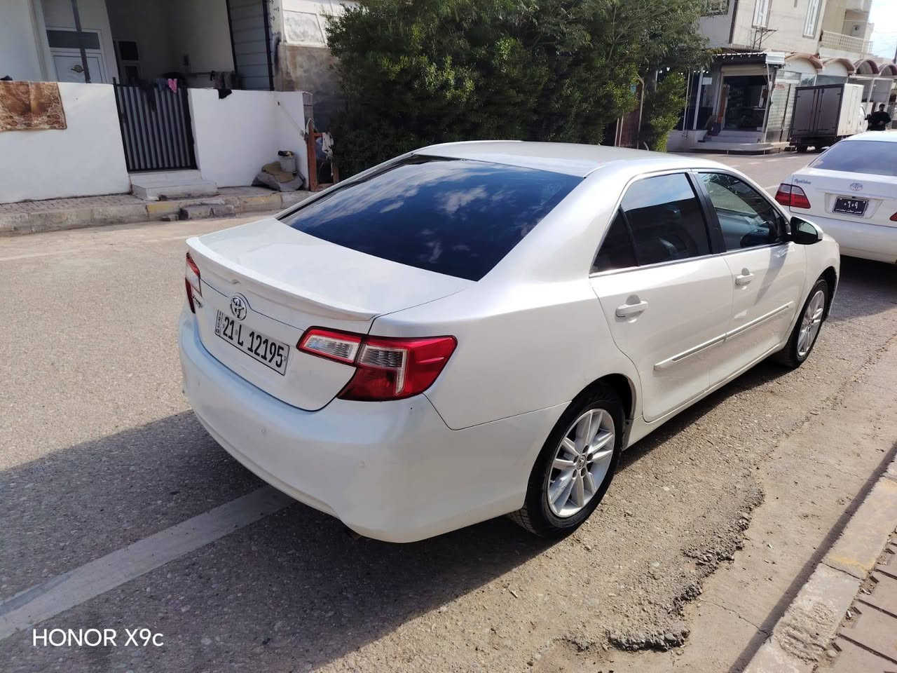 سلام عليكم للبيع تيوتا كامري 2013 خليجي البونيد صبغ وبيها كارت بلهلال جامرلغ فقط سياره بسمي نفس اليوم احولها بسمك استفساراكثر تصل *********** محرك كير مكفولات شرط مامفتوح رقم سليمانيه كلشي جديد تخم تاير صدر سياره جدا نضيفه داخل وخارج سعر 132 وبيها مجال
