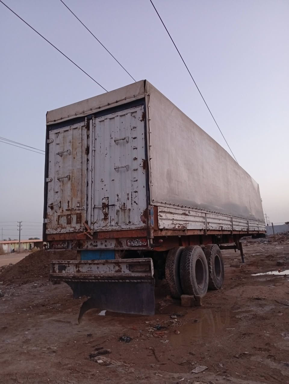 السلام عليكم البيع عربانه جادر نضيفه مكان بابل الكفل رقم الهاتف ***********
