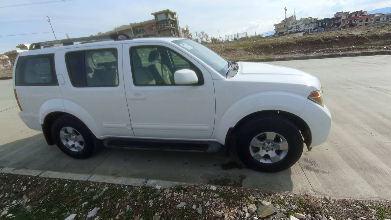 سلامو عليكم نيسان پاسفيندر ٢٠٠٧ رقم سليمانيه بدون صبخ جائز     مكان سليماى ***********٦
