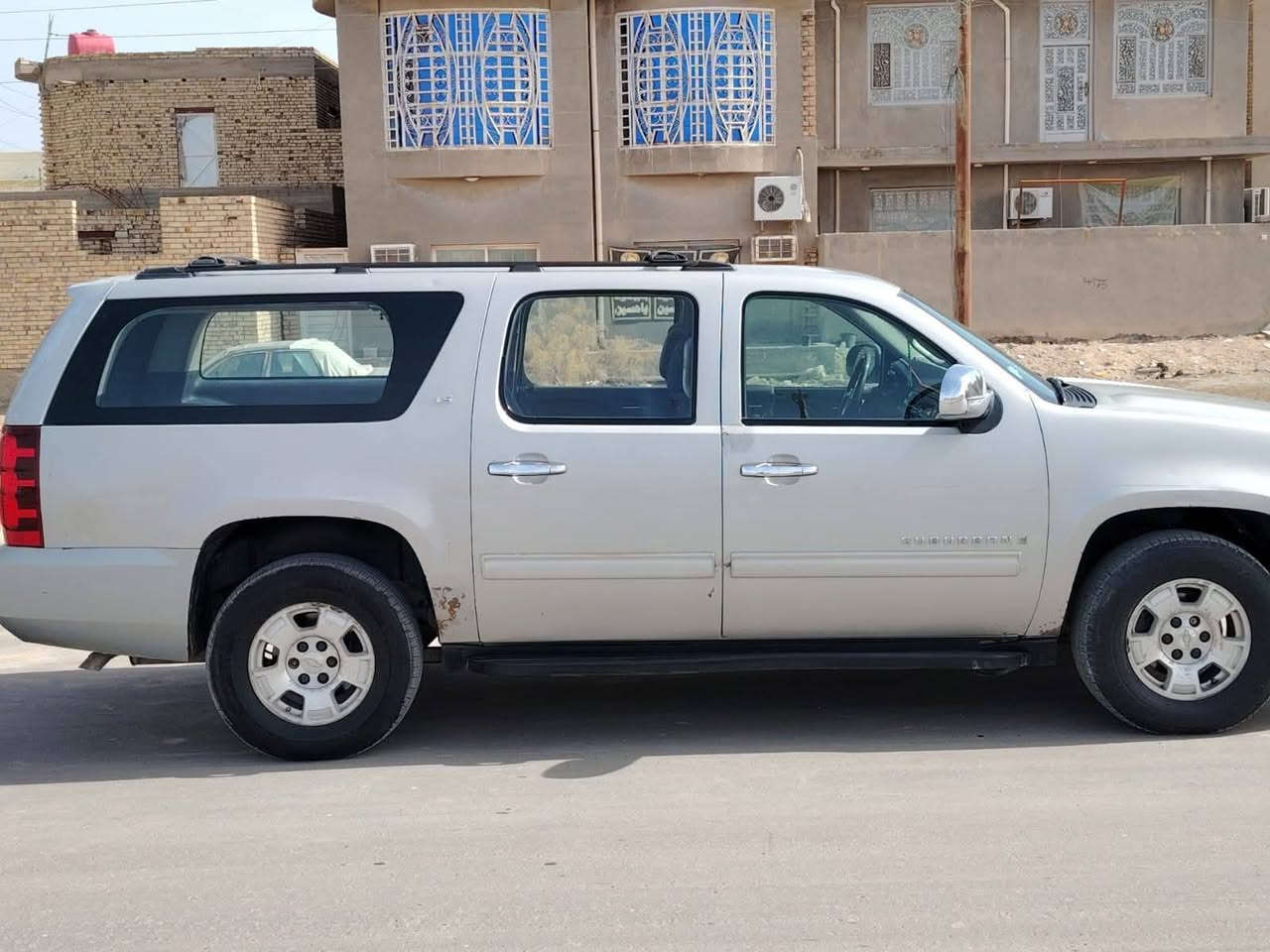 السلام عليكم سوبربان شوفر موديل 2009لون شمباني أربيل السيارة مكفولة من الضربة والصبغ مكينة وگير شرط خطها ديوانية بغداد السعر 140وبيها مجال مكاني ديوانية بغداد, للأستفسار الإتصال على الرقم ***********
