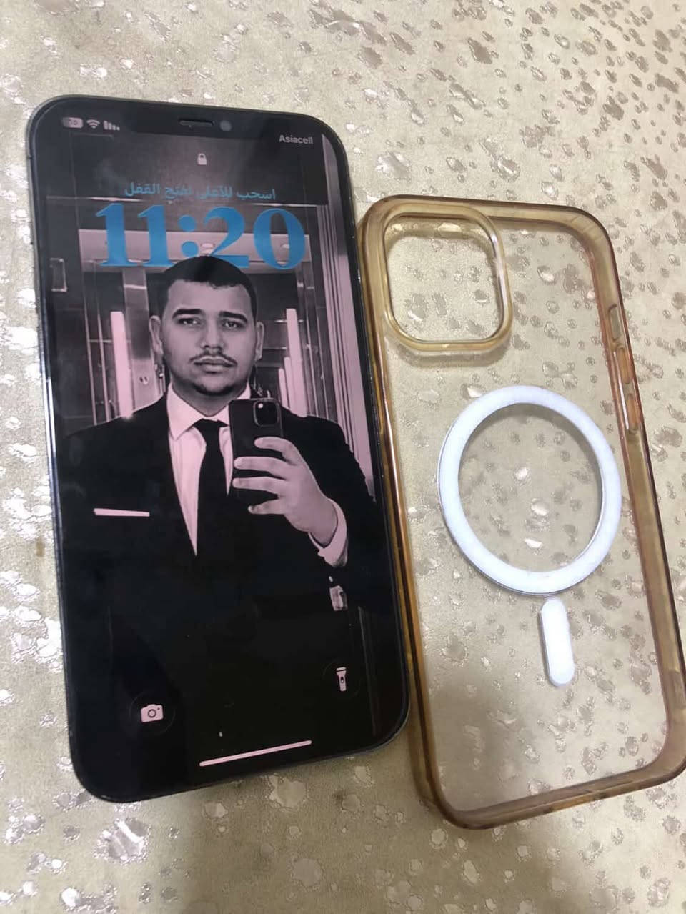 جهاز مرتب كلش✅👍🏻
12 pro max
ذاكرة ٢٥٦
جهاز فول خير من الله 
مبدل كامرة اصليه من ابل شرط اصلية✅
مبدل بطاريه ممتازة✅
مكاني ديالى بعقوبه التحرير
سعره ٥٠٠ وبي مجال بسيط
رقم *********** متواجد واتساب فقط
. *********** متواجد هنا مكالمة
