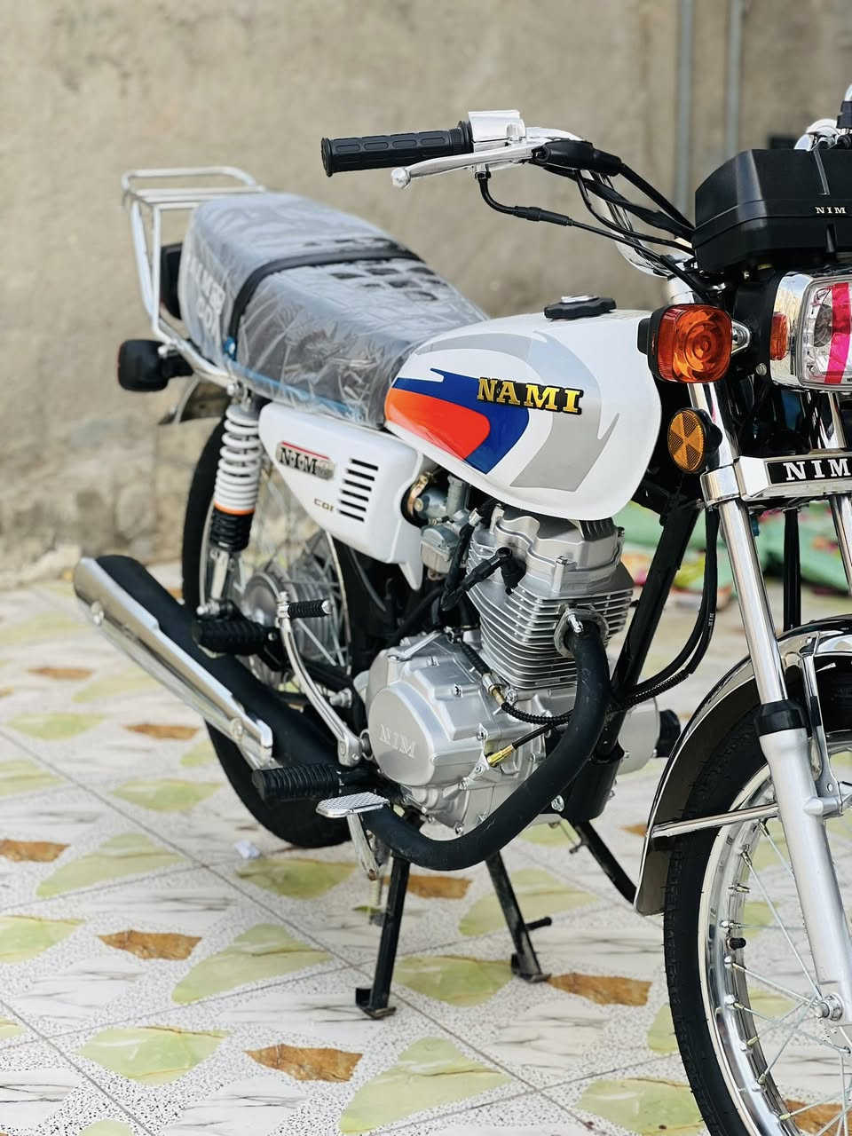 السلام عليكم دراجه للبيع جديده مديل ٢٠٢٦  مصارله هواي من طالعه دراجه كامله هاذ رقمي ***********
