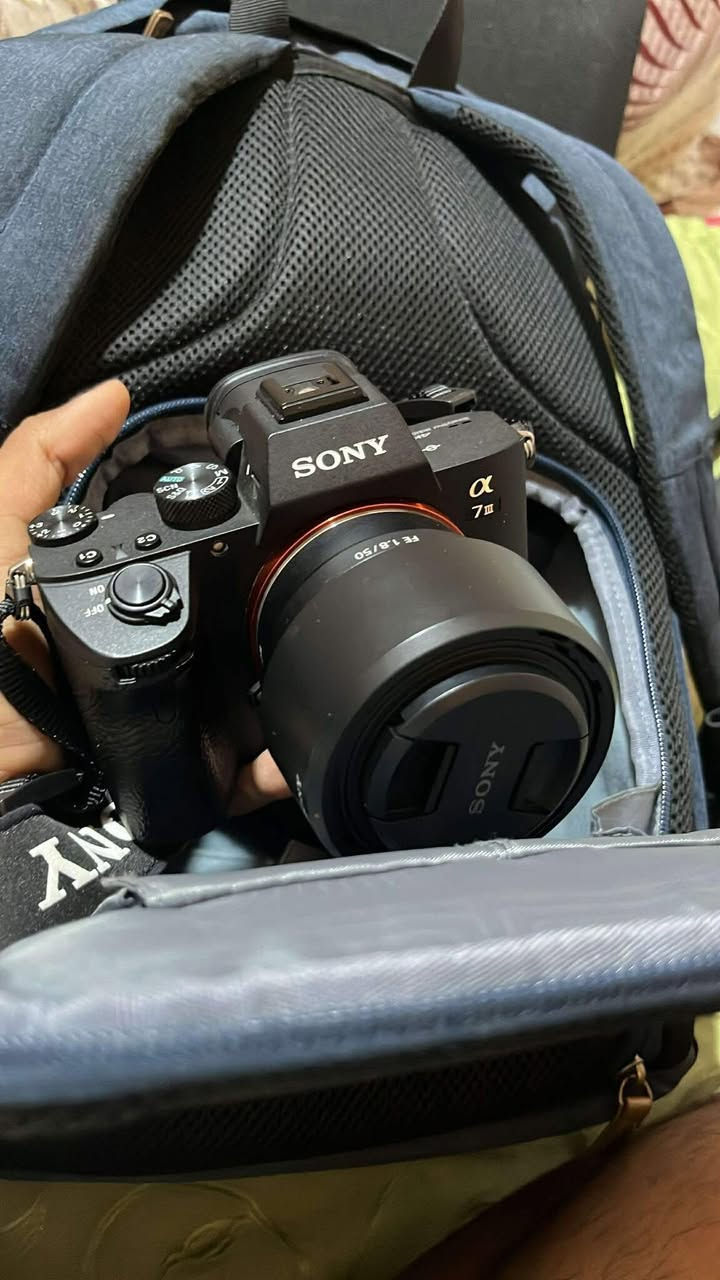 سوني مارك ٣ للبيع  رونين ار إس ٤ كومبو استعمال ٣مرات ضمان سنه *********** كراده داخل
