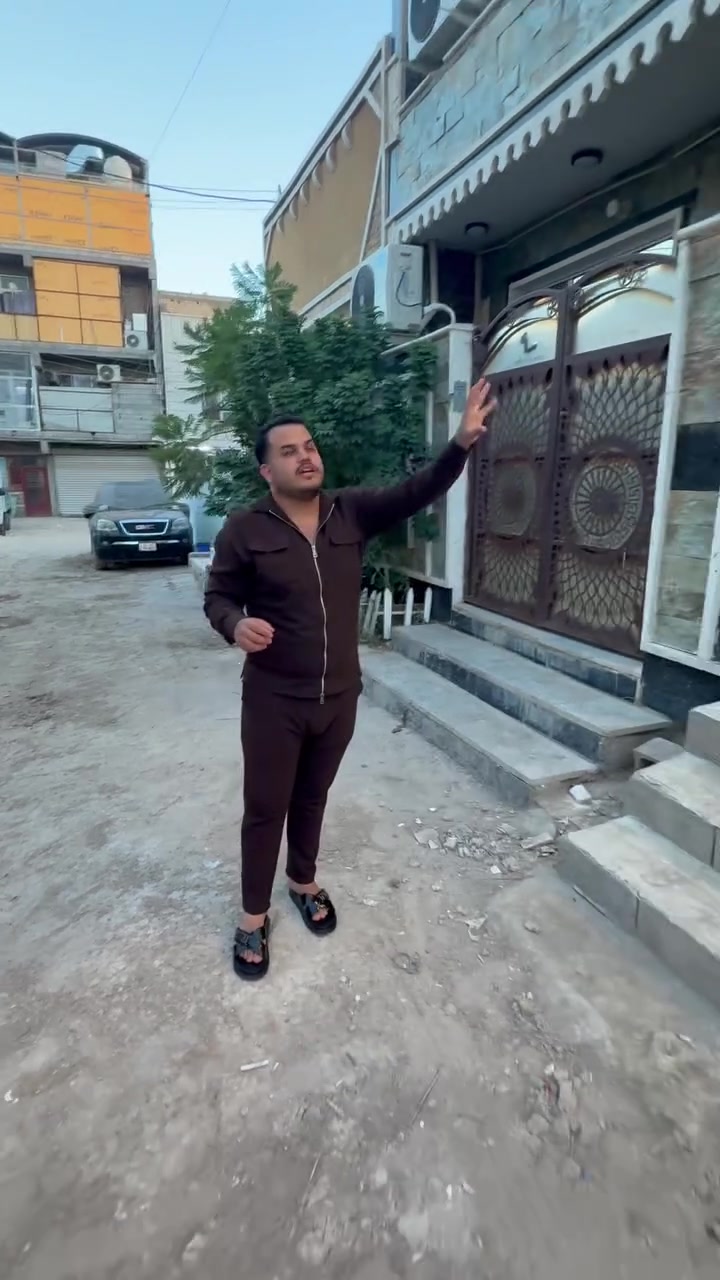 سلام عليكم بيت البيع ٥٠ متر طابقين كلشي واضح بل فيديو والبيت جديد محد ساكن بيه للستفاسر اكثر اتصال على الرقم ***********
