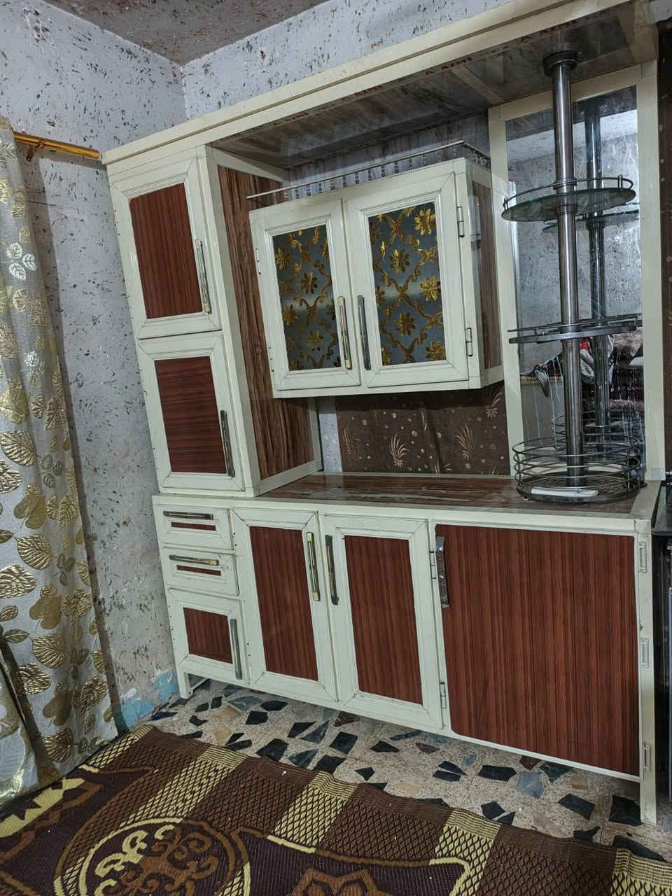 اغراض بيت مستخدمه ونظيفه وعلى الفحص مكان بغداد يوجد توصيل بكروه داخل بغداد التواصل على الواتساب فقط ***********
