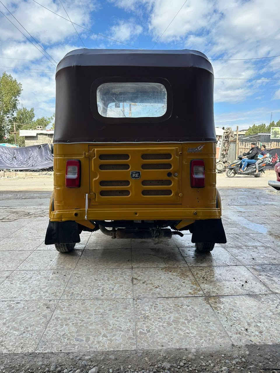 تكتك للبيع موديل 2020كامله مكمله شغل وطلع المكان شعله حي جوادين الخطيب رقمي الخاص ***********
