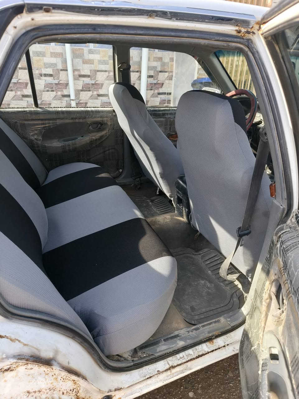 برنس فراشه موديل 97 كير عادي مابيها اي نقص السنويه ل 30 والسعر 30 وبيها مجال الرقم *********** العنون ديالى الغالبيه سيف سعد
