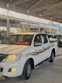 هايلوكس • ٢٠١٥ • اوتوماتيك