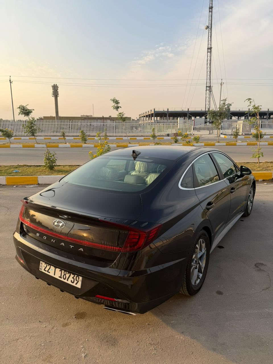 سوناتا موديل 2023 وارد أمريكي
السياره كلين كلين مابيها اي حادث 
رقم اربيل بأسمي تحويل ثاني يوم 
عداد المسافه : 36 الف mil 
قدره المحرك : 2.5 
المواصفات : 
رادار امامي  
تحكم ذاتي 
حساسات اماميه خلفيه
اشاير بلمري 
نقطه عمياء 
كير اوتو دكم 
كشن كهرباء 
مكان السيارة : الناصرية المركز
السعر: 175 قفل من الأخير 
للتواصل او الاستفسار 
 واتساب  ☎️ ***********
اتصال  ☎️ ***********
