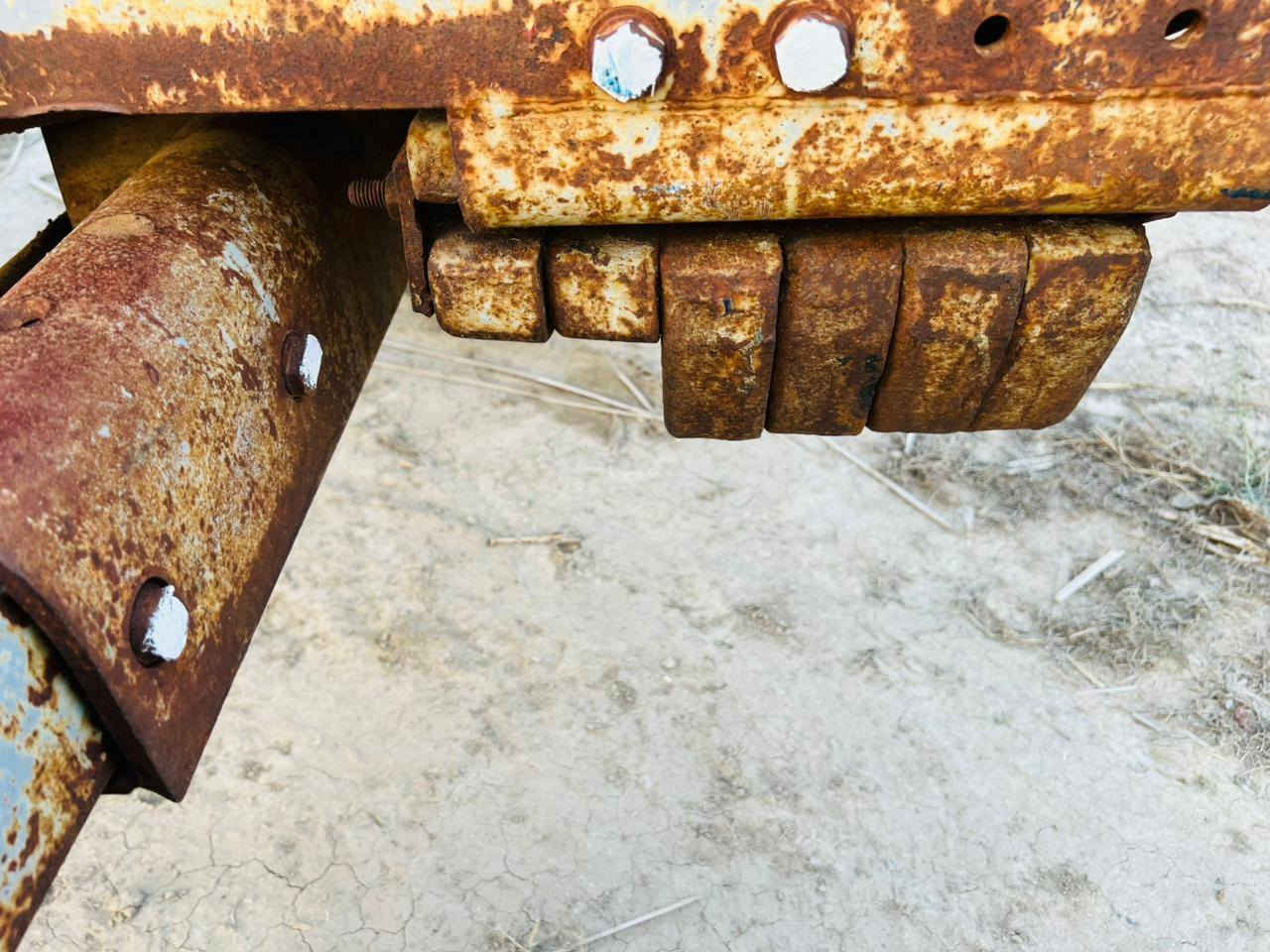 للبيع عنتر موديل 1986 مكينة جديدة بريك تخم ثكال امامي خلفي كهربائيات شغاله باتري جديد نكره سلف كير ومحرك واكسن وجهاز هودرليك مكفولات مكينة جديدة خير من الله أي نقص ما بيه السعر 3500 قفل المكان بابل قرب الخط السريع للأستفسار ***********
