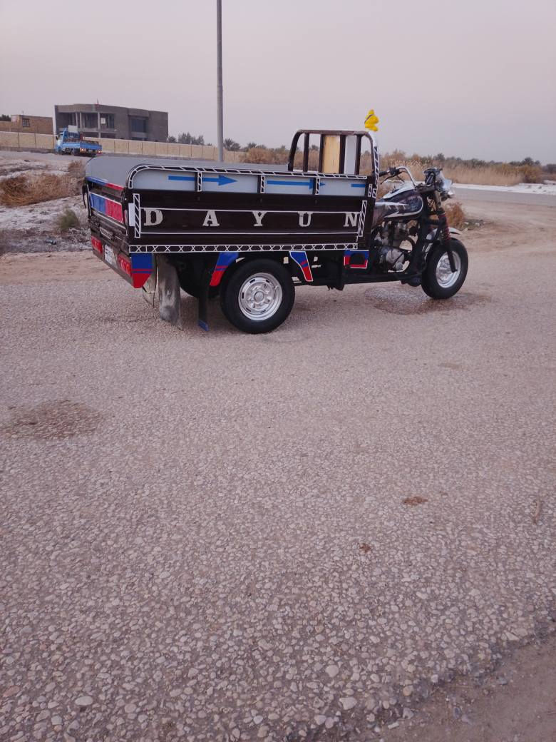 السلام عليكم ستوتة دايون للبيع  اوراق اصولي  محرك 20  اكسن جديد ركبة وشاصي مكفولات  بدي مابي خياس تأير جديد الستوتة مال جناي جاهزة السعر 850 وبيه مجال العنوان بابل الحمزة الغربي ***********
