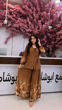 ملابس نسائية • ملابس أنيقة • ملابس راقية • أزياء نسائية • موديلات جديد...