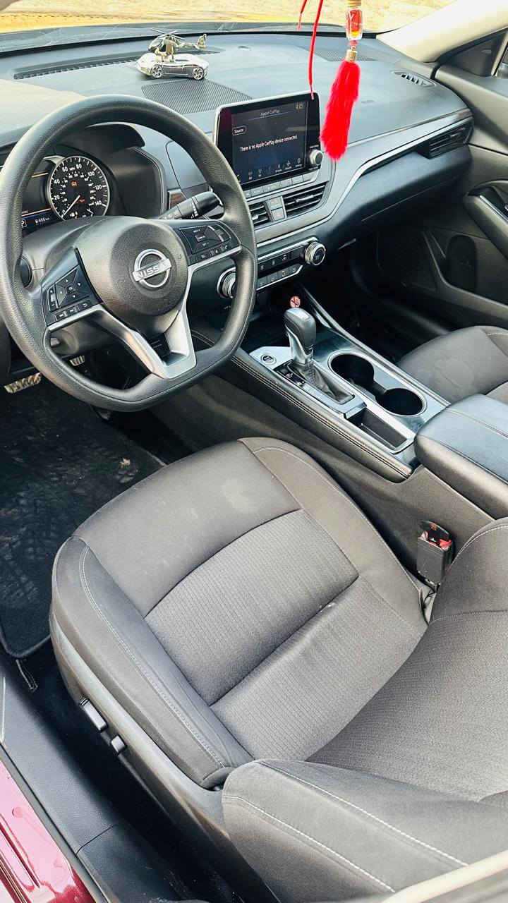 للبيع 165
نيسان التيما موديل 2023 SV
اللون ماروني شكل الجديد 
رقم (اربيل)  شرط تحويل  
📌 المواصفات:SV
• كشن كهربائي
• رادارات خلفية 
• رادارات جانبية
• تشغيل عن بعد + بصمة تشغيل
• كاميرا خلفية
• تحكمات كاملة بالستيرن + تحديد سرعة
• لايتات زينون 
📌 تفاصيل إضافية:
السياره ماشي 46 الف ميل 
سيارة بدون صبغ بس بارد بالجنطة فقط 
• محرك وگير بشرط 
💰 السعر:165 
بيها مجال للطيبين شي قليل 
📍 العنوان ديالى بعقوبة  
📞 ***********
