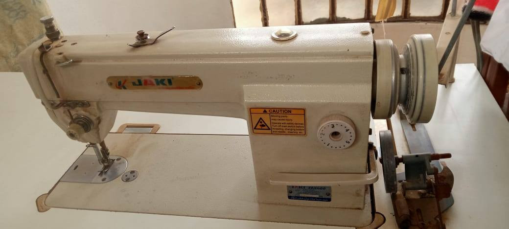 السلام عليكم مكينه صناعيه للبيع موصل اليسر التواصل على هذه الرقم ***********
بي واتساب
