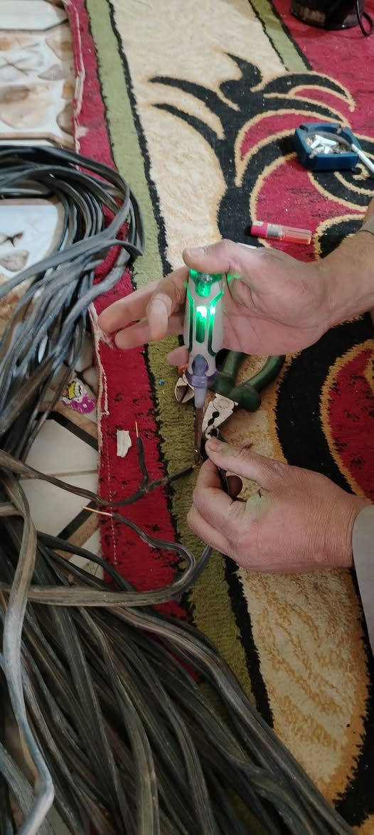 السلام عليكم كيبل الطول 14 متر وشويه مال وطني واير62 مال وطني سعر الكيبل 50 الف الواير 120 الف ***********
