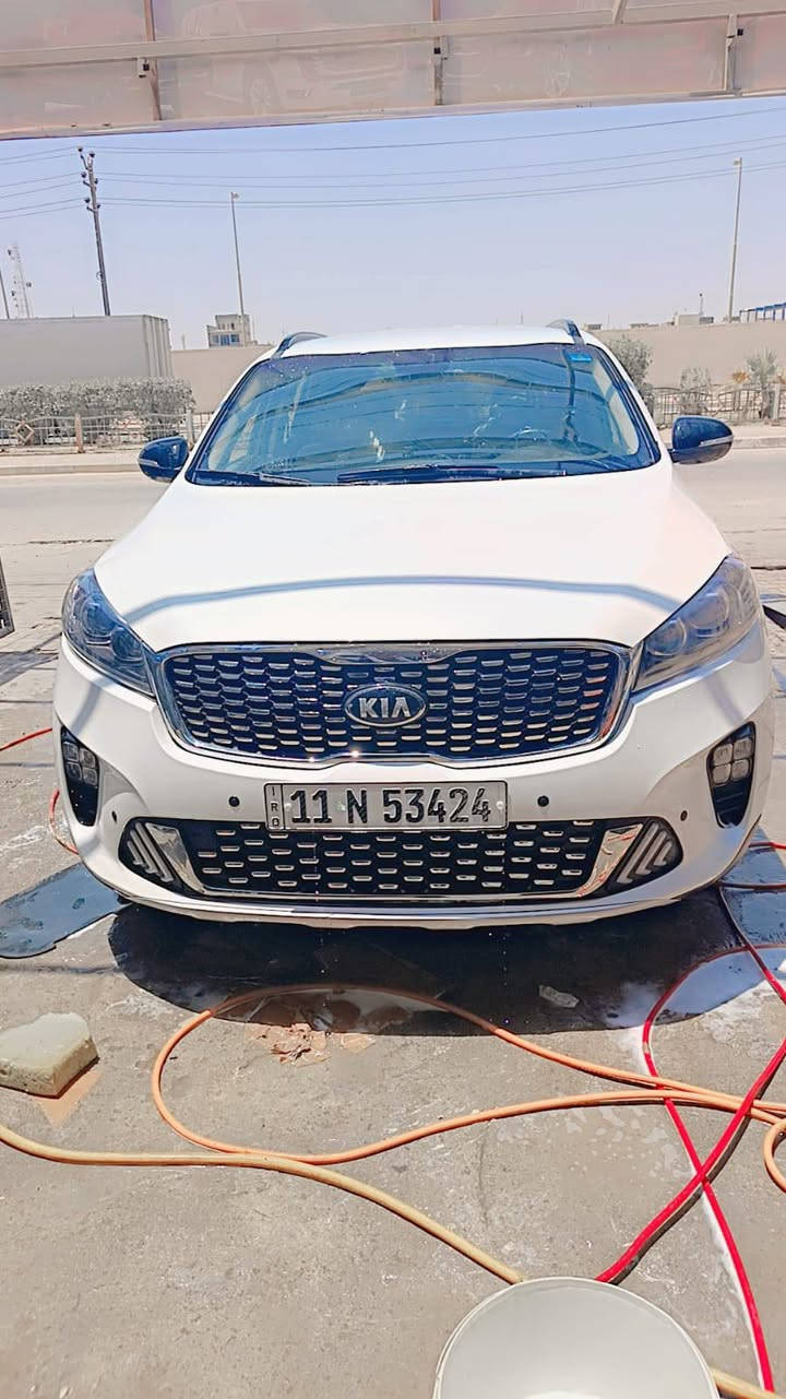 سلام عليكم سورنتو موديل 2019 سياره وراد مريكي
بابين صبغ بمريكه
والبعراق صبغ جاملغ المامي وبنيد  سياره حقيقي 100ماشيه ***********
