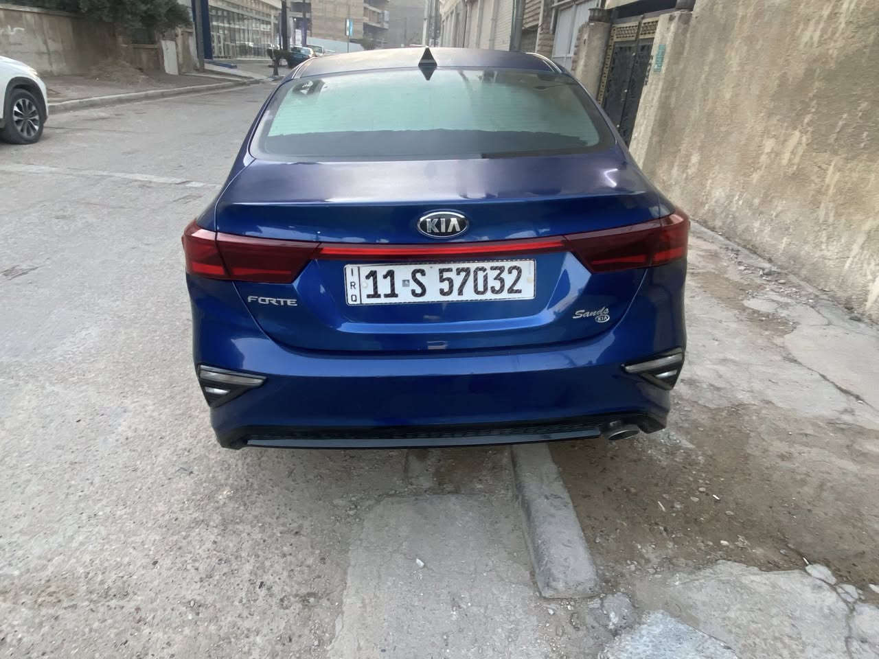 للبيع فورتي 2021 
حادث صبغ بالدوسه شبر بدون ايرباك 
ماشيه 67 الف 
السعر 130
رقم بغداد ***********
