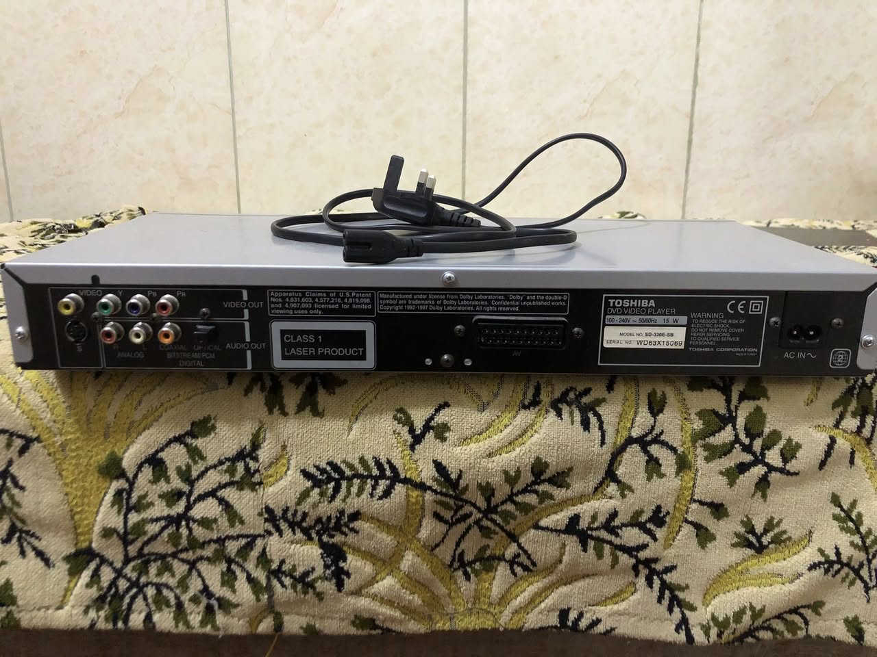 سلام عليكم
شباب اجاني هاذ الجهاز للبيع 
مناسب وشغال توشيبا اصل
السعر 15 الف


**إذا كنت صاحب هذا الإعلان وتريد حذفه لأي سبب، رجاءا أرسل رسالة إلى الدعم الفني**