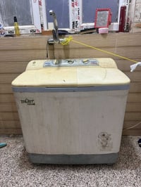 الغساله ب ٥٠ والمجمده ب ٩٠ تونه مبدلين الها فريز 07824383159