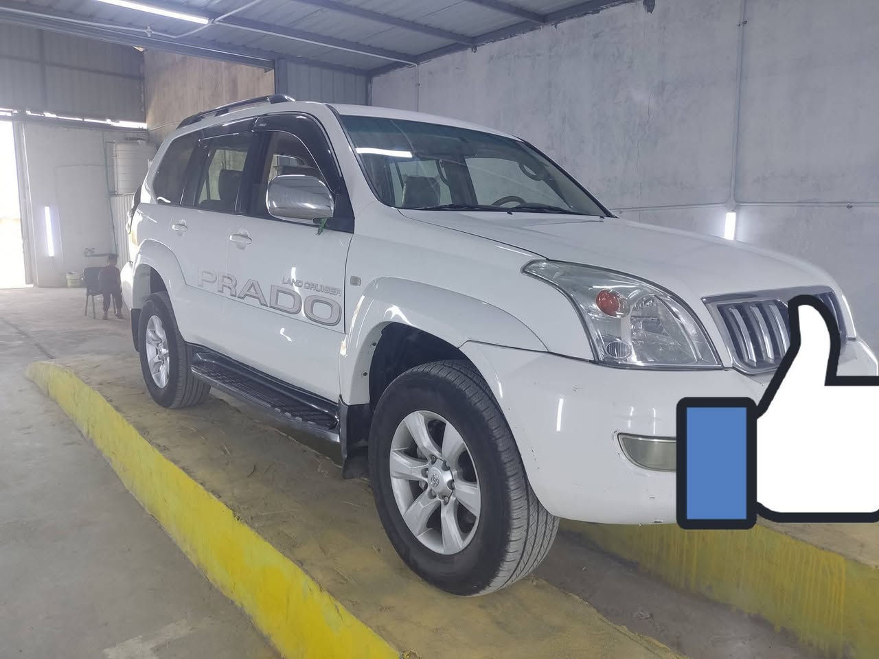 للبيع برادو GX 2007
محرك 4سلندر سبعه راكب 
رقم بصره تحويل مباشر 
محرك وكير بصحه جيده 
تبريد 3قطع ثلج تبريدهه 
مكفوله من الصبغ والجراد 
والمعجون والضربه والدعمه 
والتجيه كفاله عامه.....من الأخير 
سنويه الانتهاء 2028 بااسمي السياره بيه نقص قليل كماليات 
ترايك من البصره الاربيل 
سعرها من الأخير قفل 150
وترهم مراوس حسب القناعه 
تريد تتصل او تراسل واتساب 
*********** او تراسل مازنجر....المايعجبه السعر يمر بكلمه طيبه يرحم موتاكم..السوك كلشي بي وارخص يحصل من هذا السعر....150قفل قفل قفل والجاني برادو يعرف قيمته
