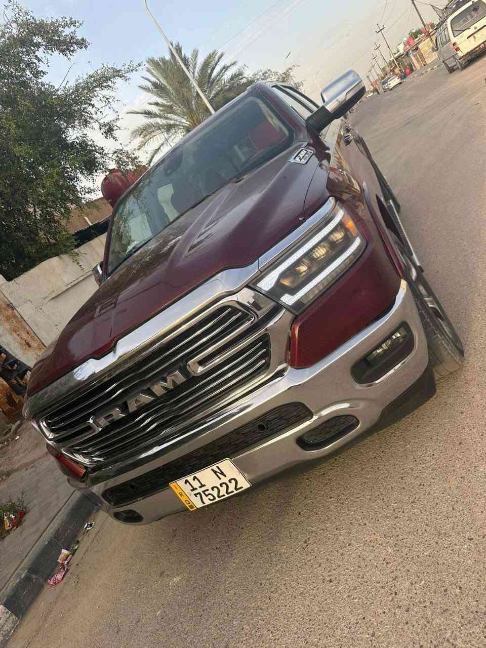 سلام عليكم دوج رام 19 هيمي سعر 200 وبيهه مجال ***********
