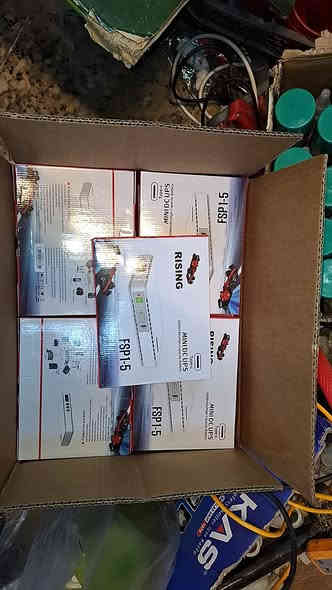 عاكسه انترنيت ٦ ساعات ١٣ الف سعر القطعه 
*********** عنوان تسعين مقابيل بداله 
كهربائيات الاغا
