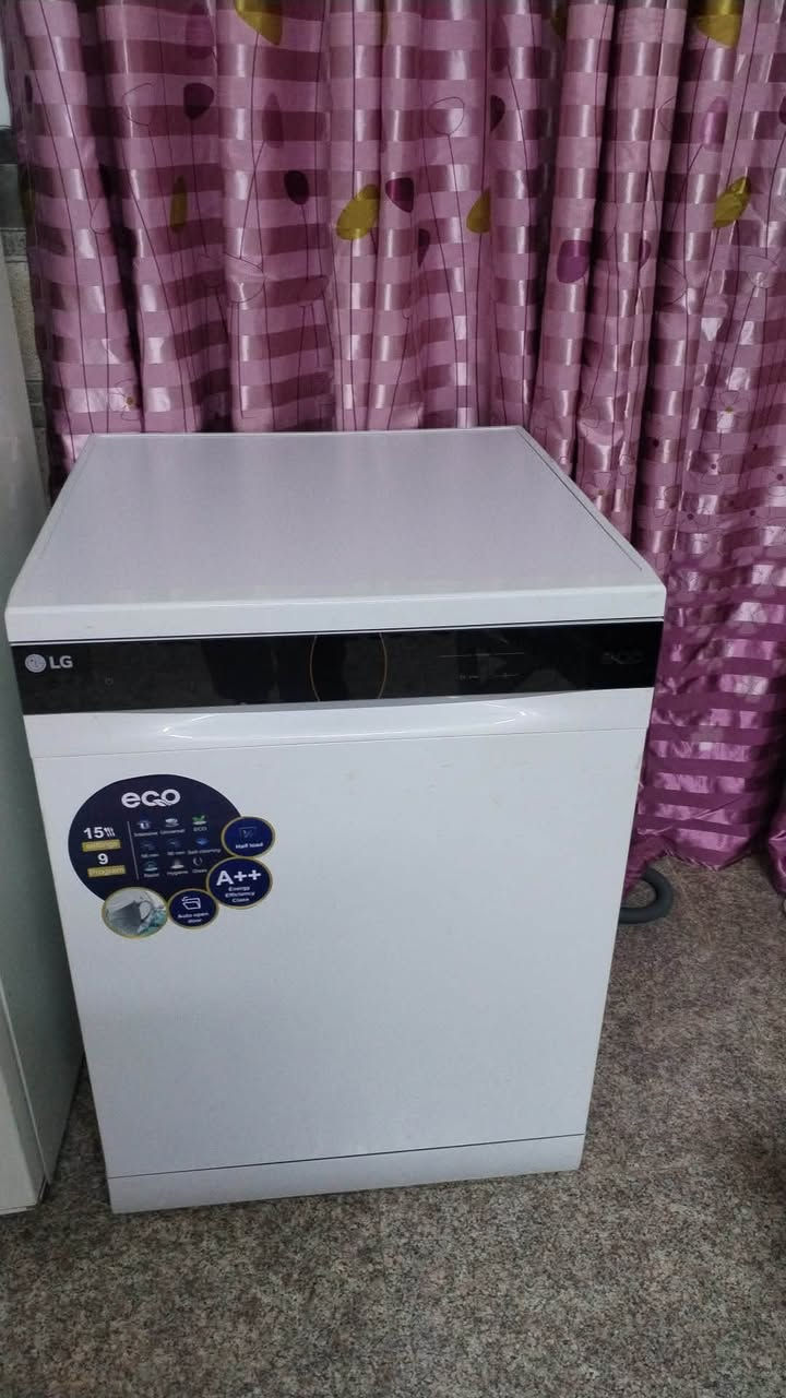 غسالة صحون LG مستخدمة ٥ مرات سبب لبيع انتقلت ايجار ب٣٥٠ قفل


**إذا كنت صاحب هذا الإعلان وتريد حذفه لأي سبب، رجاءا أرسل رسالة إلى الدعم الفني**