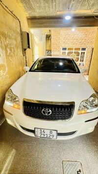 كراون ماجستا • V8 ٤٣٠٠ • ابي الخصيب