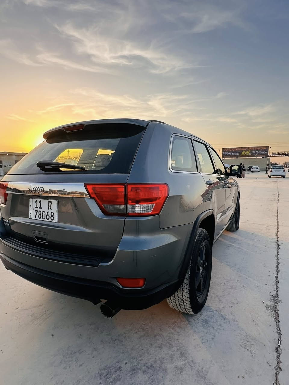 السعر 127 وبيها مجال 
جيب لاريدو 2011 محدث بچم 18 
 6 سلندر 
رقم بغداد  

كير و  محرك و حداديه كفاله لا تنقيص ولا بخار 
تبريد ثلج ❄️
دواخل قرميدي 
حادثها‼️ (( جاملغ وبنيد مال امريكا و بيها بالعراق صبغ بابين))
مكفوله// من الكص و العيب الشرعي و التچيه والكلبه و الدواخل (و التكم الداخليه)
مصبوغه حزام
 وصار بيها زنجار بمقدمة الجامه الاماميه و تصلح و نصبغ 
ابيع عام مثل ما موجود ((السونار  موجود بالمنشور) 
العنوان / واسط الكوت - مركز المدينه 
اتصل وهله بيك 
***********
