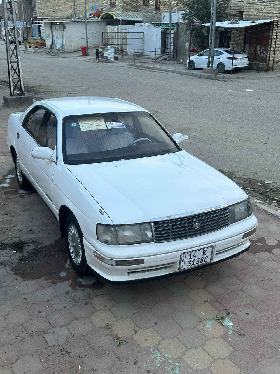 بطه موديل 2000 صبغ جماليه سيارة جاهزه من كلشي مكينه كير حداديه سنويه جديده السعر 55 وبيه مجال العنوان ميسان موبايل***********. ***********
