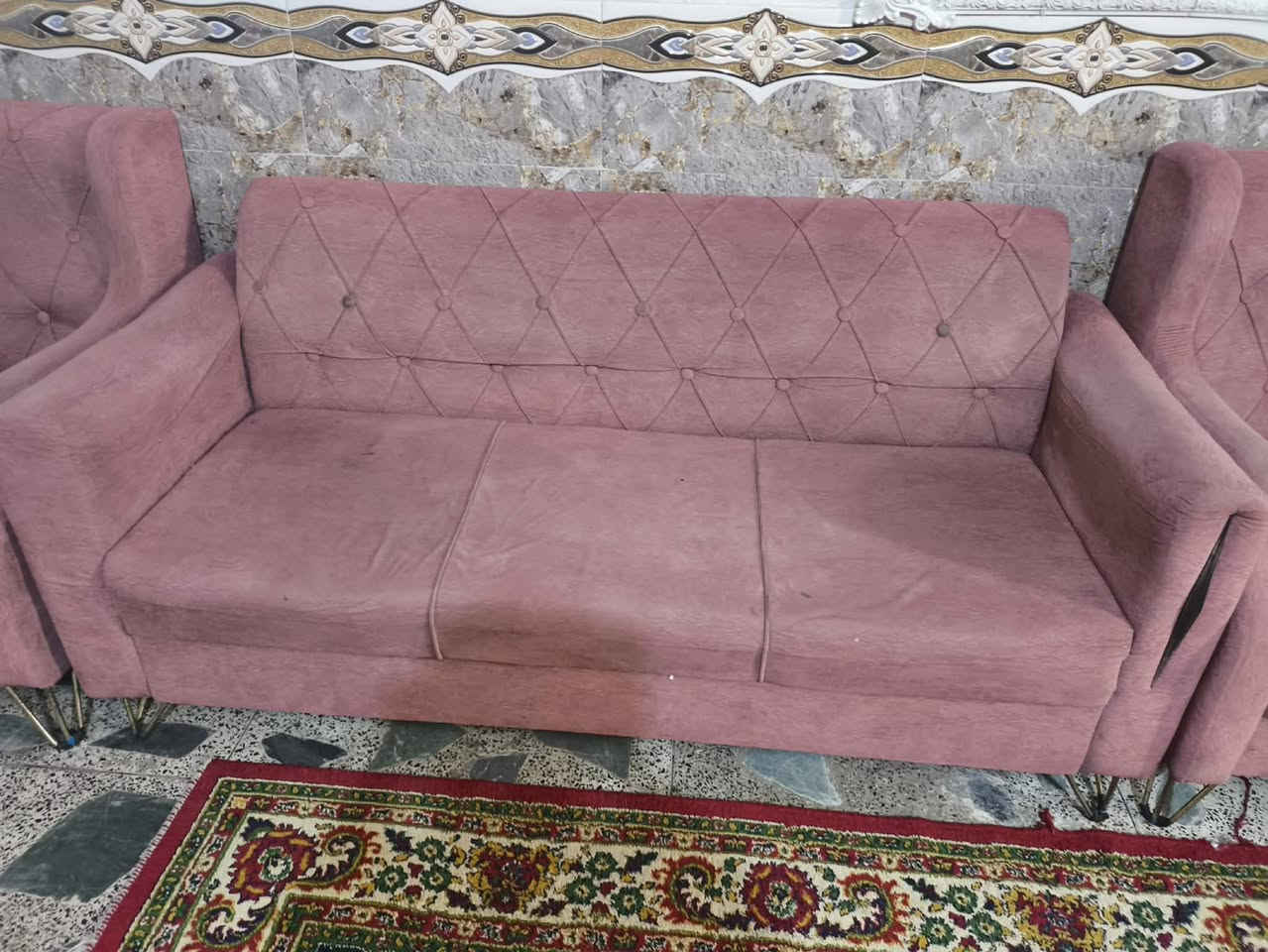 تخم للبيع 8 مقاعد السعر ١٥٠ بي مجال بسيط العنوان بغداد شارع خوله قرب مصطفى جوكر دولعي


**إذا كنت صاحب هذا الإعلان وتريد حذفه لأي سبب، رجاءا أرسل رسالة إلى الدعم الفني**