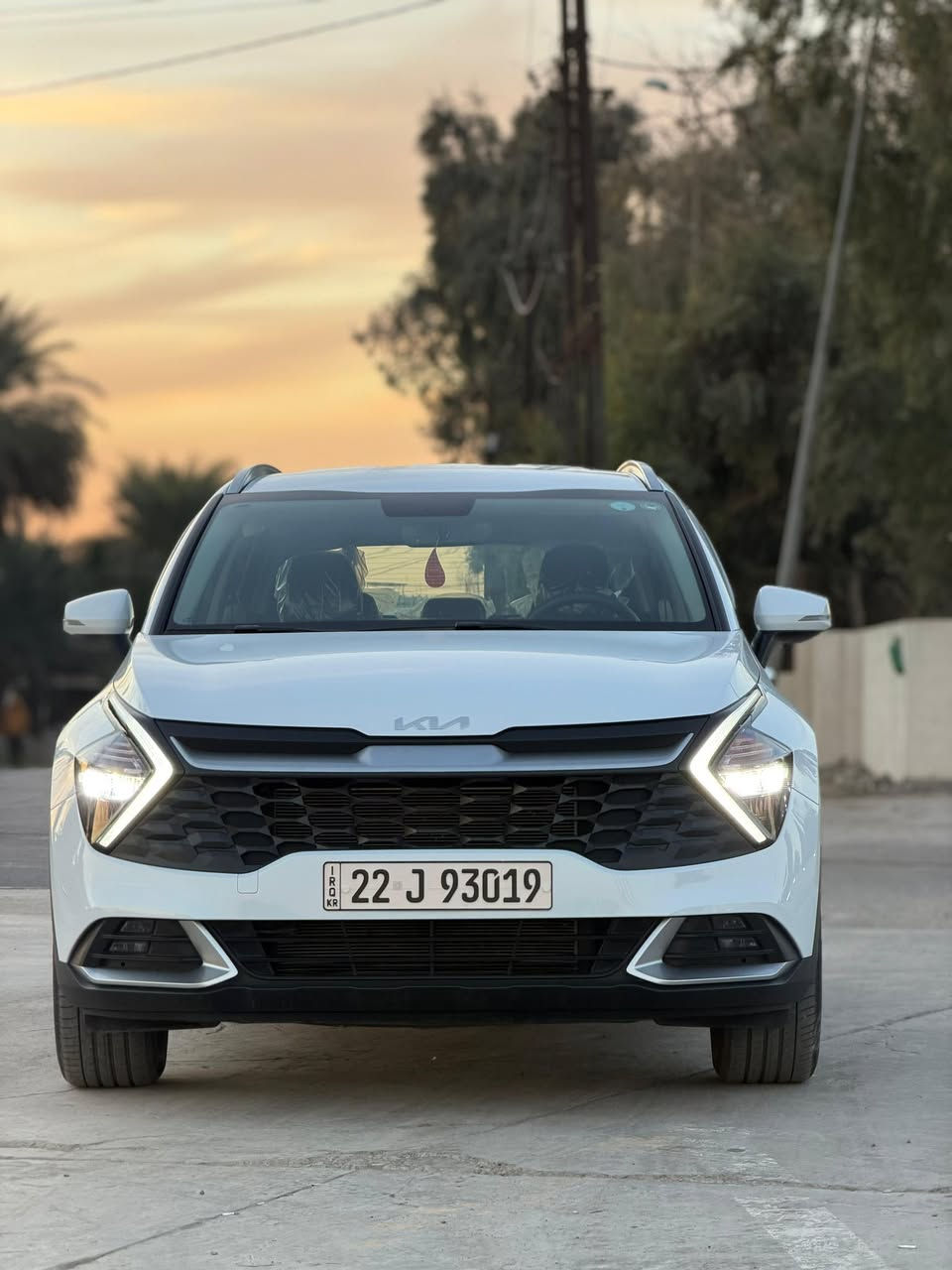 سبورتج (2024) خليجي
ماشية 28 الف 
محرك ٢٠٠٠
المواصفات شركة nim
رادار 
بصمة 
تحكمات ستيرن 
تبريد قطعتين 
شاشة لمس 
كامرة خلفية 
نقطة عمياء 
بيهة بعد مواصفات  
كشنات جلد مدوشمة 
السيارة انطخت عندي بلباب الخلف السائق طخة بسيطة كلش بس عفتهة على وضعهة 
والباقي كفالة عامة 
مكاني بغداد الدورة 
السيارة باسمي تحويل ثاني يوم 
السعر ٢٢٠
للاستفسار ***********
