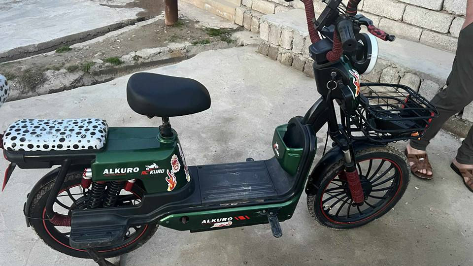 جديد لوك مستعجل البيع 275 وبي مجال محتاج والله دنطيها لديد الموصفات خاص


**إذا كنت صاحب هذا الإعلان وتريد حذفه لأي سبب، رجاءا أرسل رسالة إلى الدعم الفني**